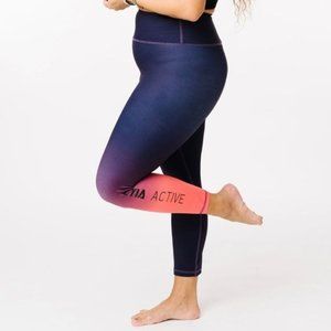 ZYIA Active Ombre Light N Tight Hi-Rise 7/8 Purple Leggings Womens 20